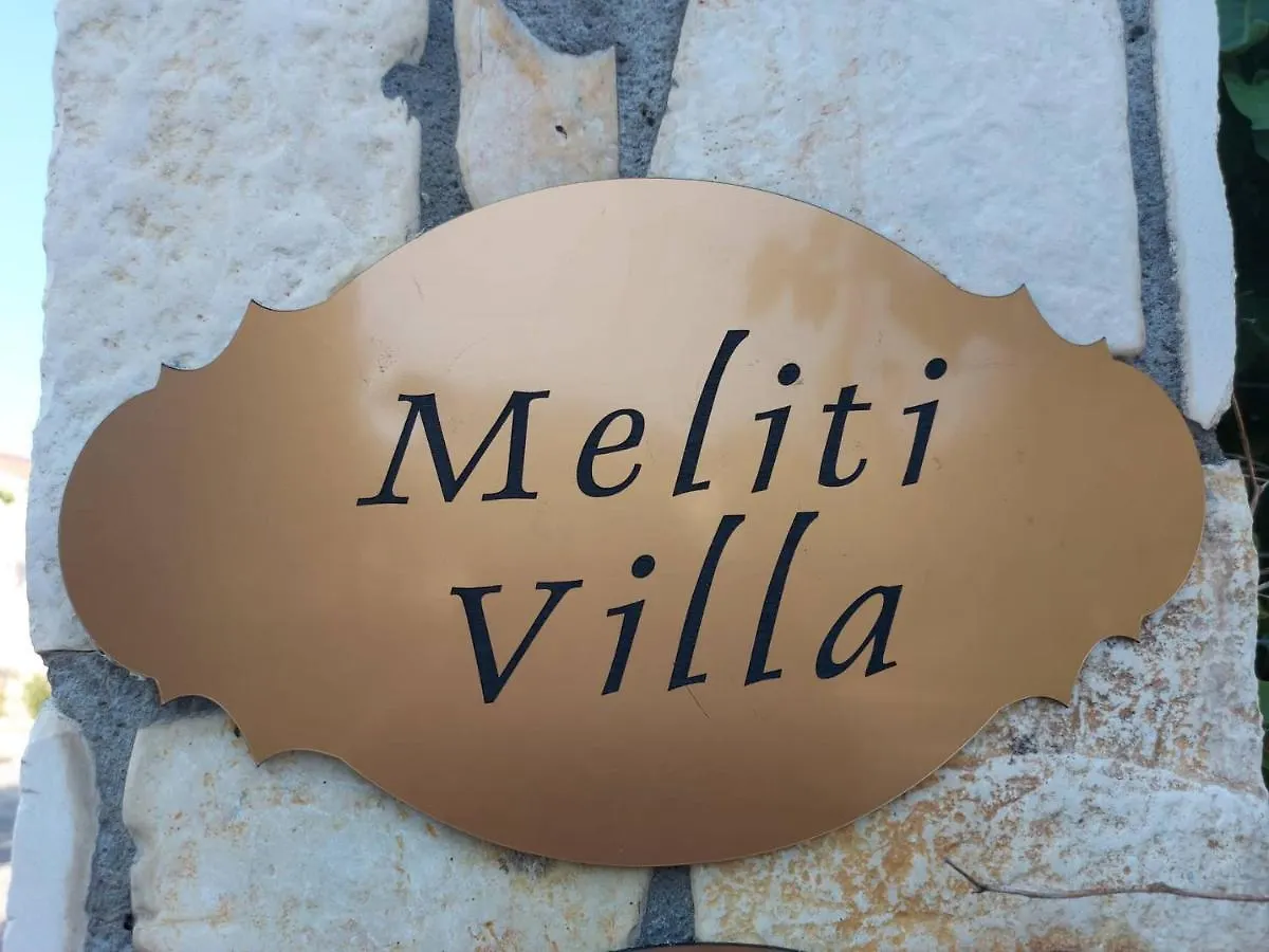 Meliti Villa 아르고스톨리온 0*,